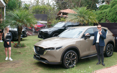 Cómo organizar el lanzamiento de un nuevo modelo de carro en Quito, Ecuador